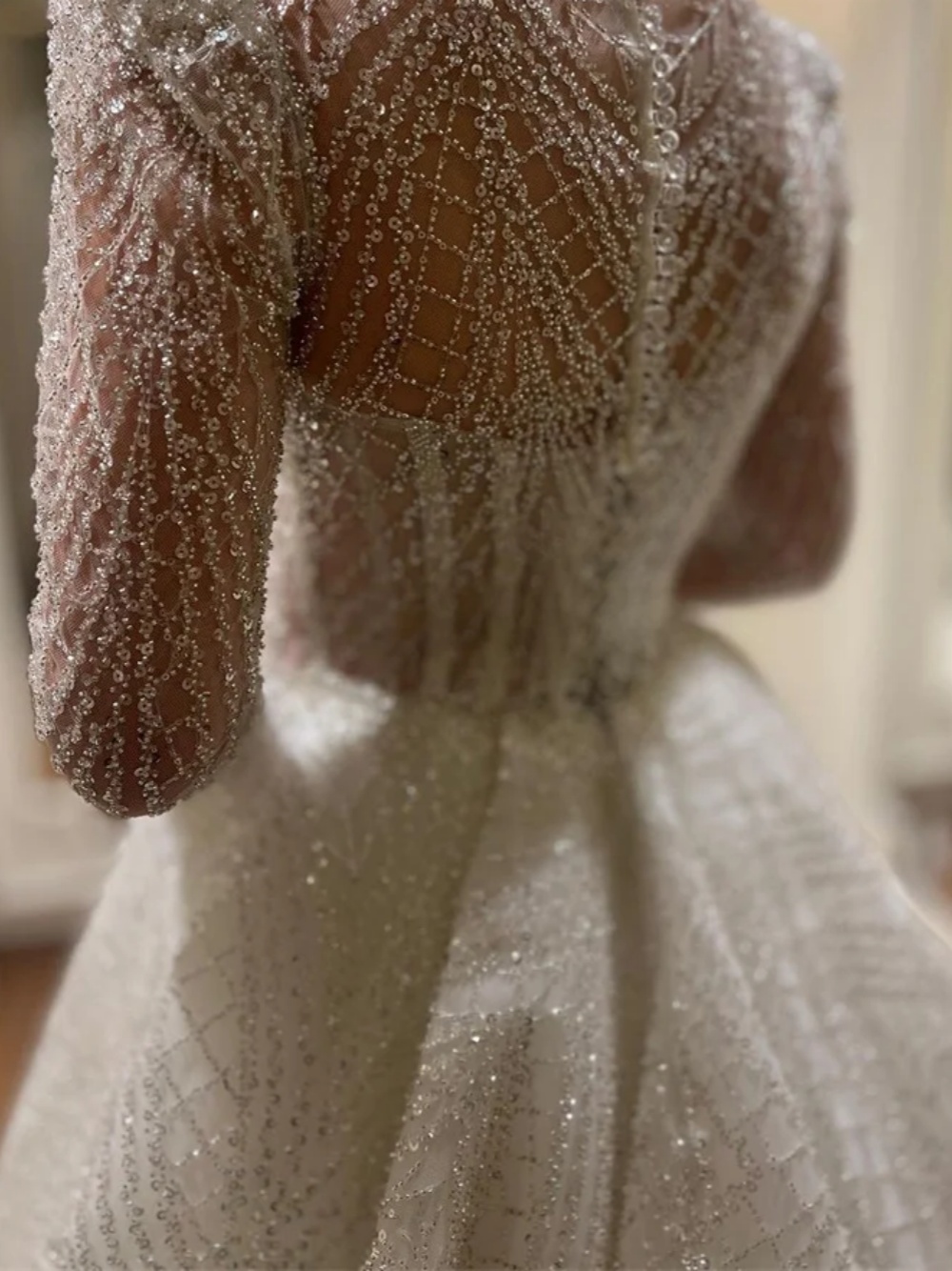 Gorgeous Mermaid Wedding Dresses Square Neck Beading Sequins Bride Dress Luxurious Pleats Sweep Train Bridal Dress Customized