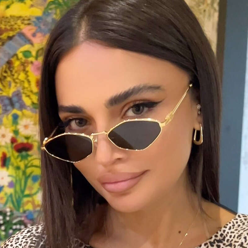 Fashion Diamond UV400 Simple Designer Beach Sunshade Glasses Celebrity Style Sunglasses