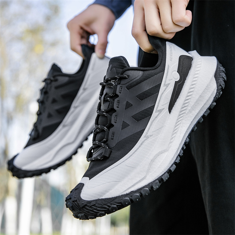 new free shipping designer Running Shoes high quality outdoor trainer casual message platform classic sport shoes for woman and men black white pink