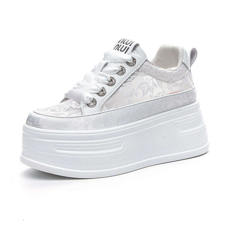 2025 Summer New Lace Mesh Height-Increasing White Sneakers for Women, Versatile Fashionable Casual Shoes, Thick-Soled Platform Shoes