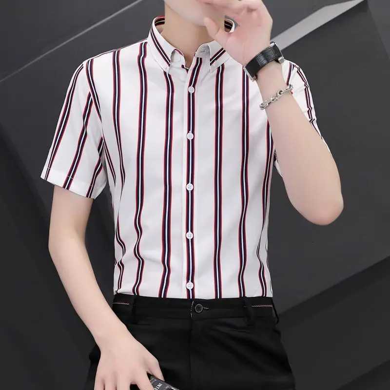 Fashion Lapel Button Korean Striped Short Sleeve Shirts Mens Clothing 2025 Summer New Loose All-match Tops Casual Shirts Y250819