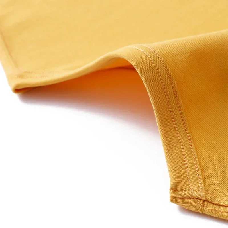 Capybara Japanese hot spring graphic T-shirt high-quality 100% pure cotton mens short-sleeved T-shirt Kapiba pattern casual top Y250819