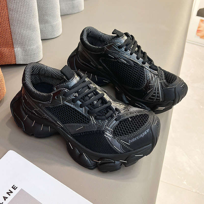 Paris Stapler Dad Shoes INS 2024 Autumn Vintage Worn Color Thick Sole Breathable Sneakers