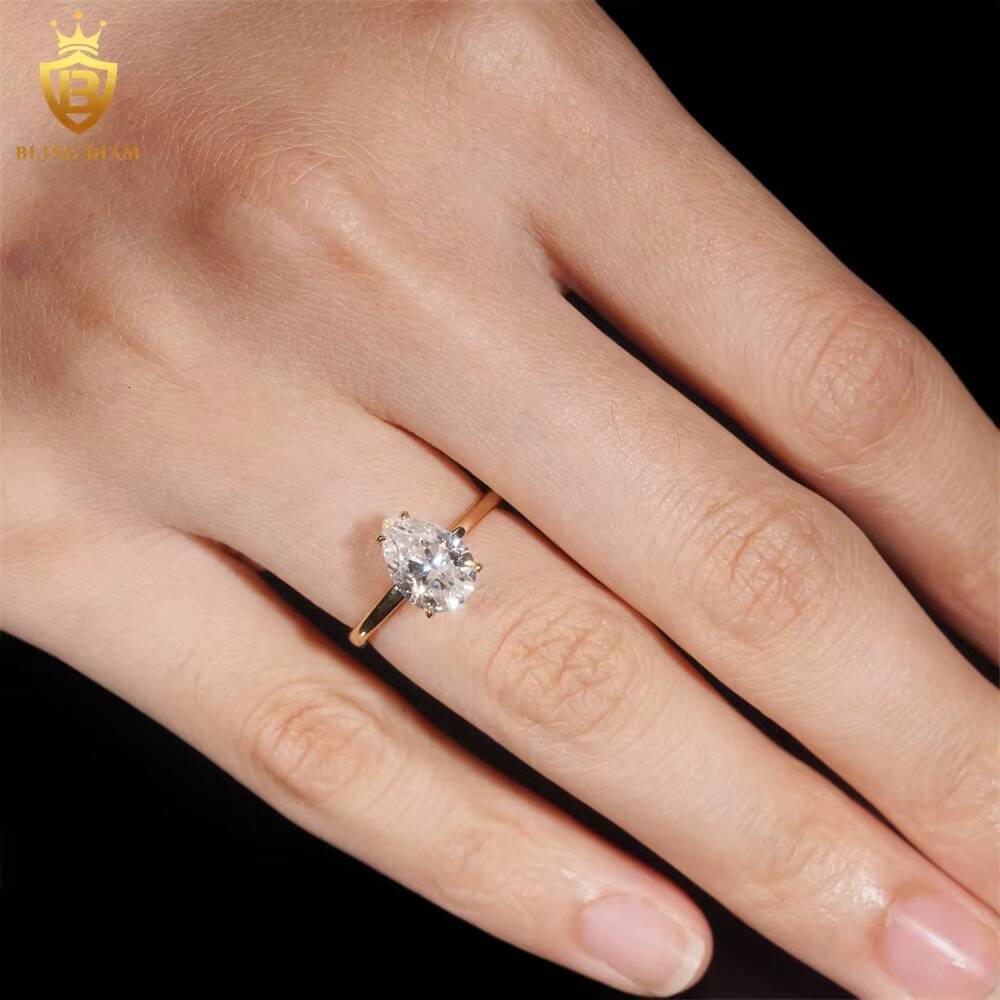 Custom Luxury Fine Jewelry D Color VVS Moissanite 14K Yellow Gold Engagement Wedding Ring
