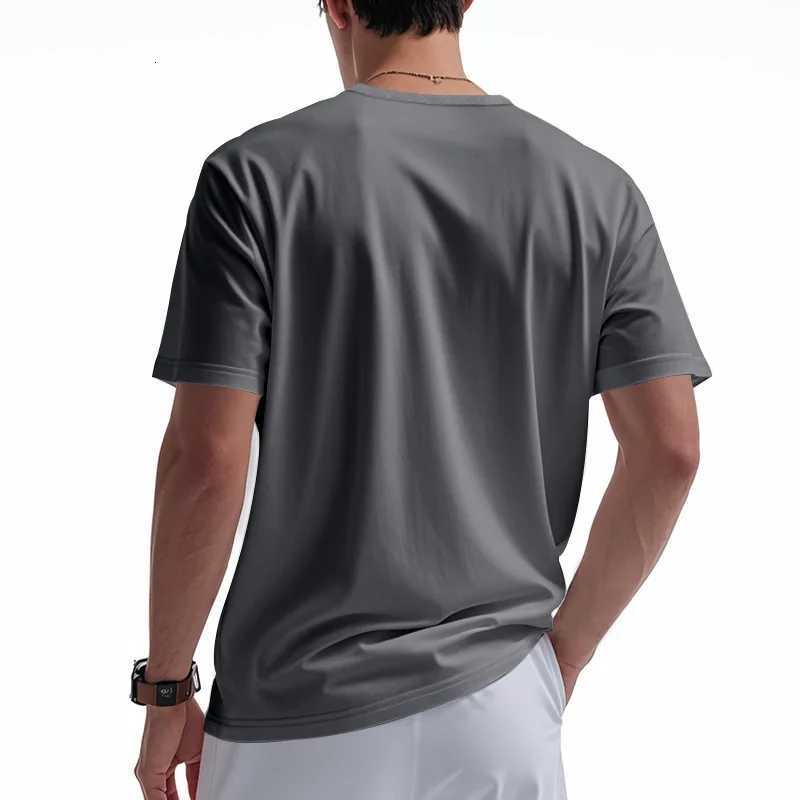 Summer Mens pure color self-cultivation V-neck T-shirt Men casual Quick Drying Breathable Sports Vintage henry Short Sleeve top Y250819