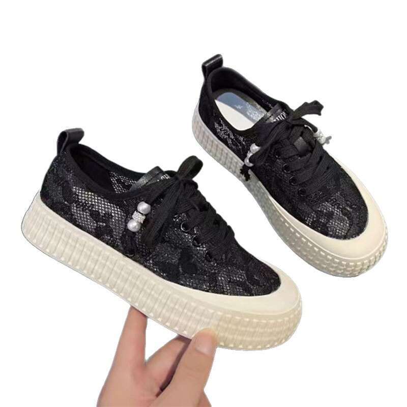 2025 Summer New Breathable Fisherman Shoes for Women, Ins Style, Height Increasing, Soft Sole, Lace, Sports Casual, Beaded Hollow Sneakers