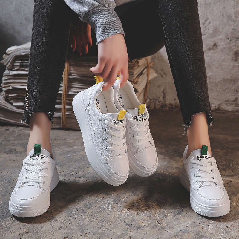 2023 Spring New Trendy Comfortable Fabric White with Hidden Wedge 4m Platform Thick Sole Casual Shoes