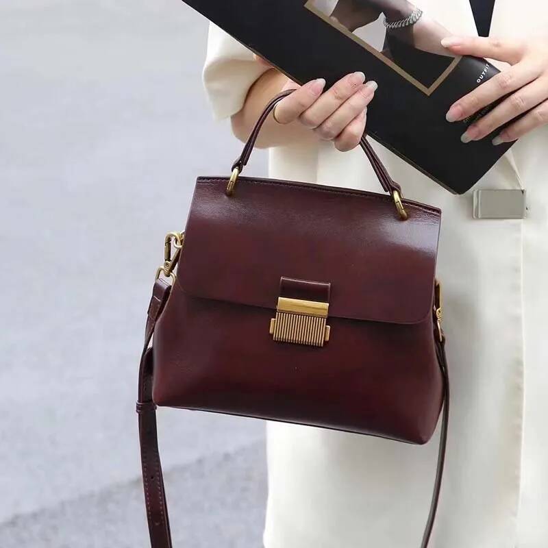 Vintage cow Leather women handbags quality Messenger satchels fashion Commuter shoulder crossbody bag lady solid color high-quality
