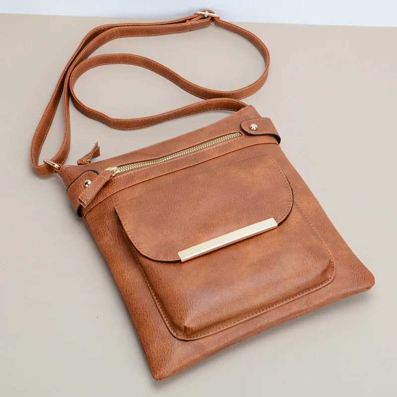 Vintage Solid Faux Leather Crossbody Bags For Women Square Flap Shoulder Bag Metal Decor Ladies Handbags Festival Gift Y250819