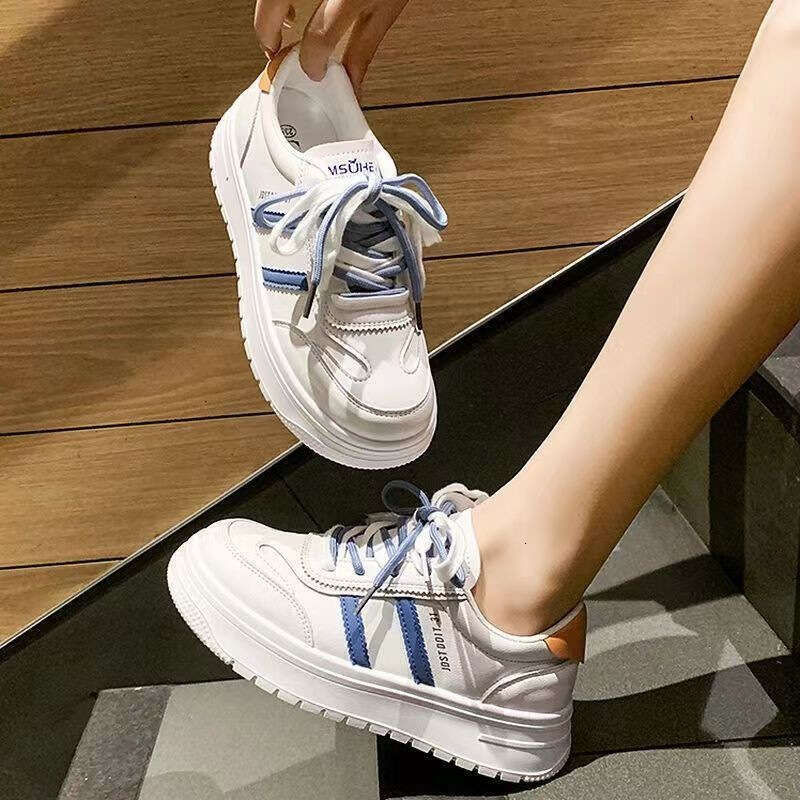 2023 Spring Mesh Breathable White Sneakers for Women New Versatile Sports Casual Dad Shoes Soft Sole Summer Style