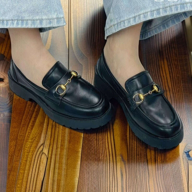 British Style Black Leather for Women 2024 Autumn New Niche Design Fashion Loafers Thick Sole Single Shoes