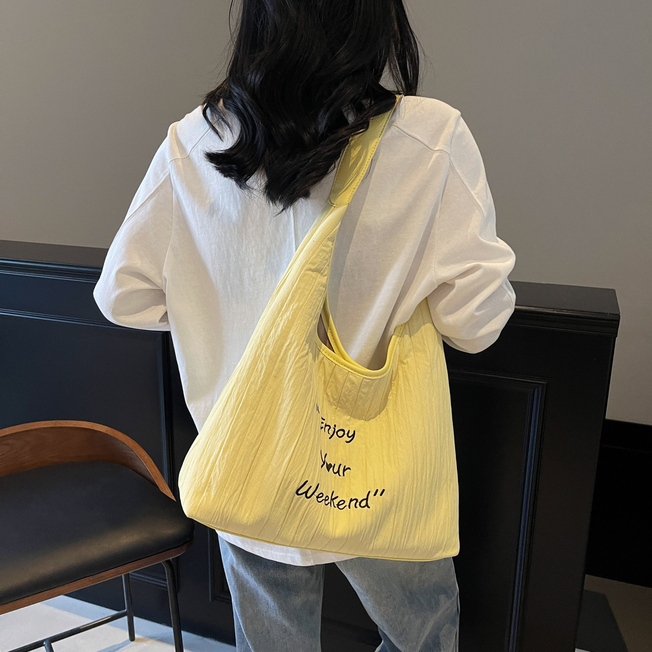 2025 Autumn Designer Bag Women's Shoulder Bag Trendy Bag Designer Bag Daily Style Leisure Daily Style Bag Niche Style Bag Outdoor Women's Cr