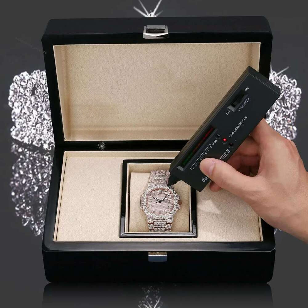 style men's Hip-hop high-end custom designer sparkling VVV Moissanite test, GRA dia free delivery to your door watch, Chill