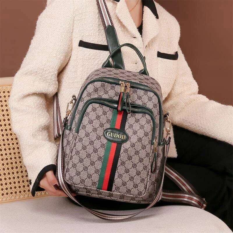 Hot Selling Casual Travel Large Capacity Backpack Fashion Hundreds Of Backpacks Advanced Single Shoulder Bag Schoolbag Designer Bags