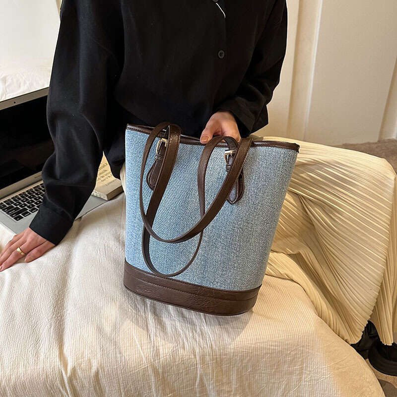 Large Denim for Bags Women 2025 Spring Summer Designer New Single Shoulder Trendy Handbag Commuter Tote Bag