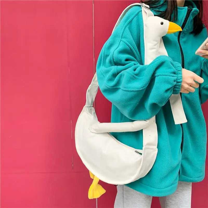 Wome Cute cartoon crossbody bag large capacity goose funny shoulder bag Y250819