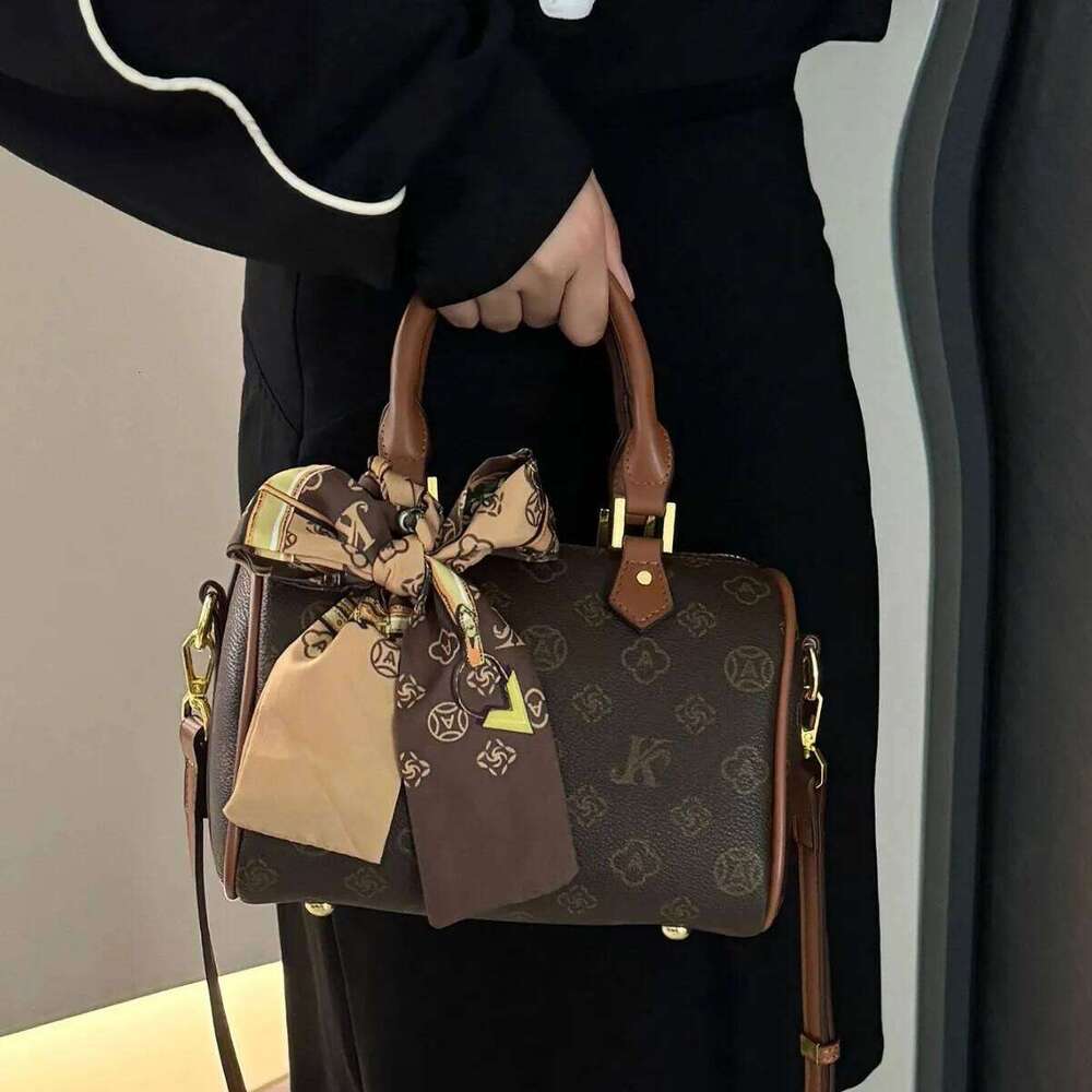 Popular Women's Tote Leather Brand Famous Designer Classic Elegant Crossbody Bag Handbag