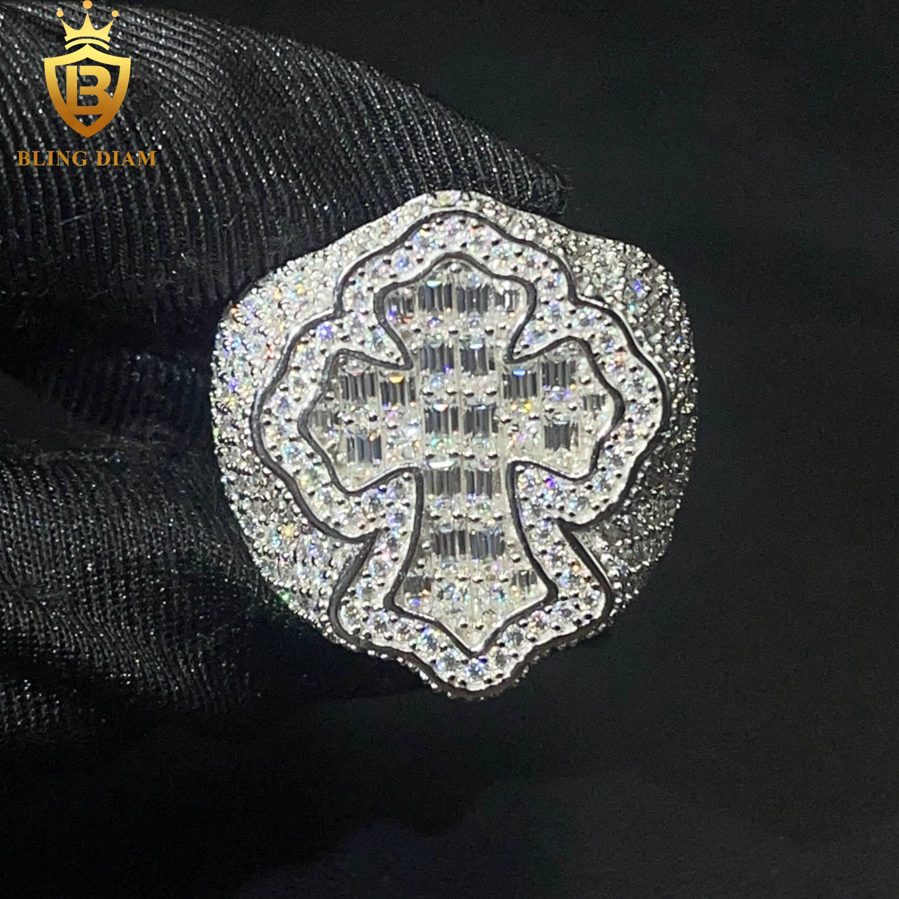 Hot Sale Hip Hop Jewelry Ring 925 Silver Ice Out VVS Moissanite Fully Diamond Mens Cross Rings