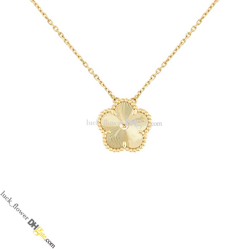 Alhambra Clover Necklace Inlay Agate Shell Mother-of-Pearl for Women Pendant Necklaces Hypoallergenic Jewelry Gift;Gold Pendants