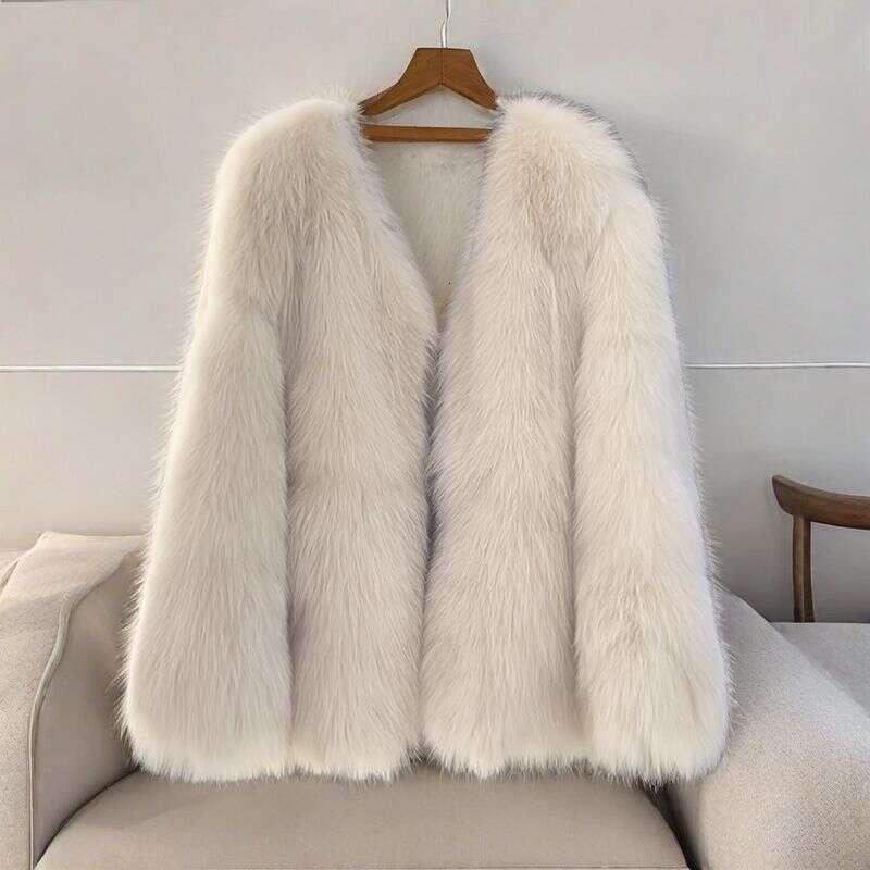 Environmentally friendly fur coat for autumn and winter, new imitation fox fur top, thickened young style, small fragrant style fur coat for women