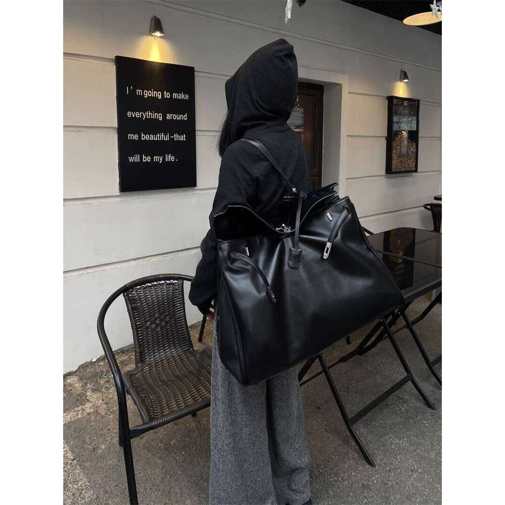 Designer Bag Tote Bag Shoulder Bag Unisex Soft Leather Kelly 2025 New Handheld Gym Travel Large Single Shoulder Underarm Commuter Tote Bag