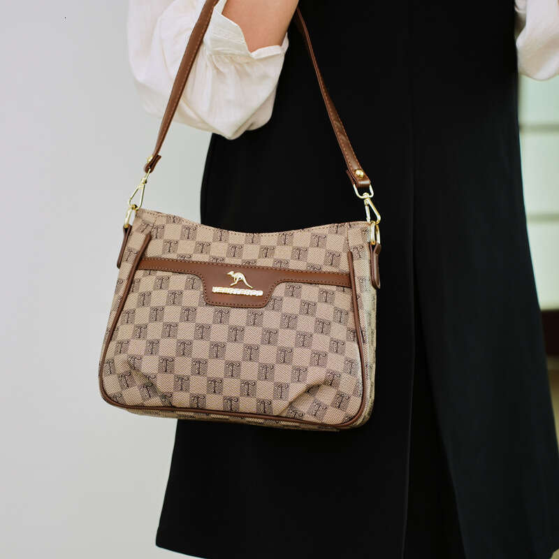 2025 designer bags for womens Shoulder bags New fashionable printed shoulder bag with versatile style under the armpit