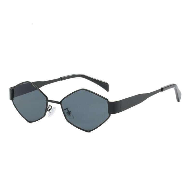 2025 New Diamond-Shaped Metal Celebrity Same Fashion Glasses Street Style Sun Protection Designer Sunglasses for Women