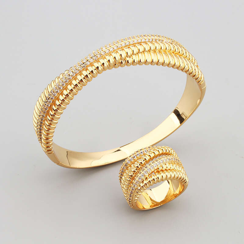 Fashion Inlaid Zircon Copper Gold-Plated Rolling Ball Cross Style Elegant Bracelet Ring Hot Item