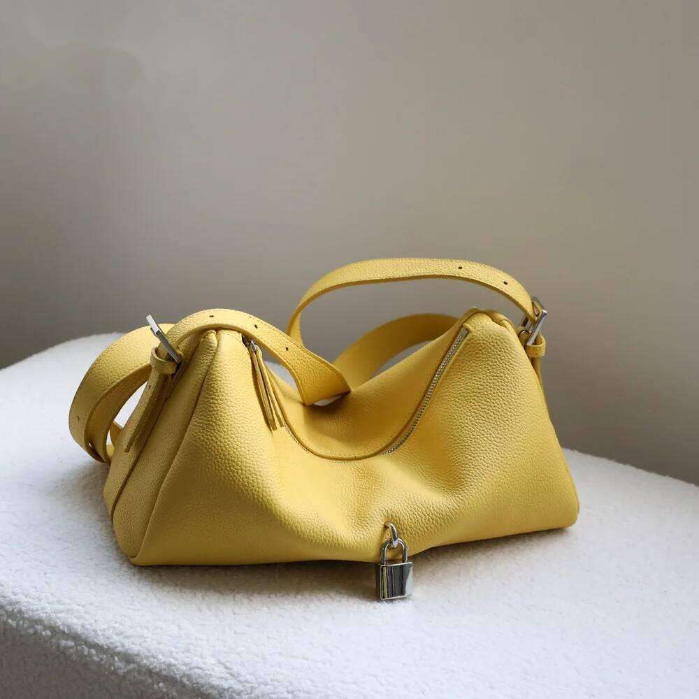 Designer Bags Ins Chic Design Soft Horizontal Cylindrical Shape Pillow 100% Real Leather Women Shoulder Bag Yellow Sky Blue Purse Luxury Bag