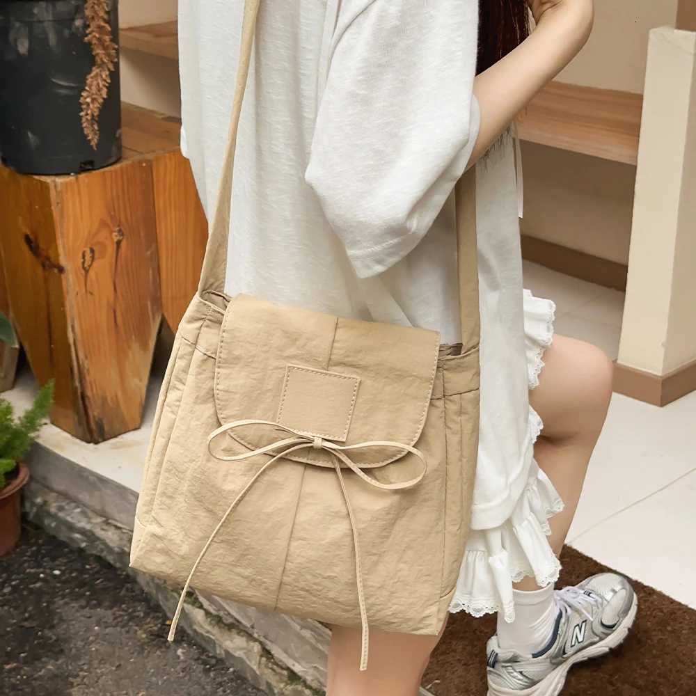 Flip Nylon Bag Daily Commuting Large Capacity Crossbody Bag New Casual Student Class Shoulder Bag Y250819