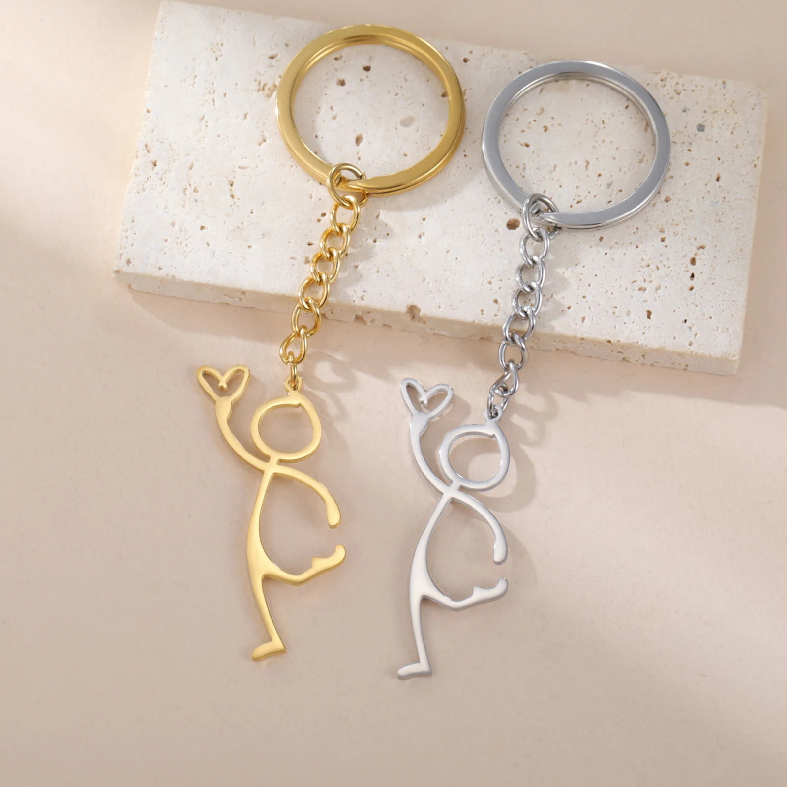 Lucktune Abstract Human Figure With Heart Keychain Stainless Steel For Bags Fashion Charms Jewelry Bag Body Kit Gifts 250811