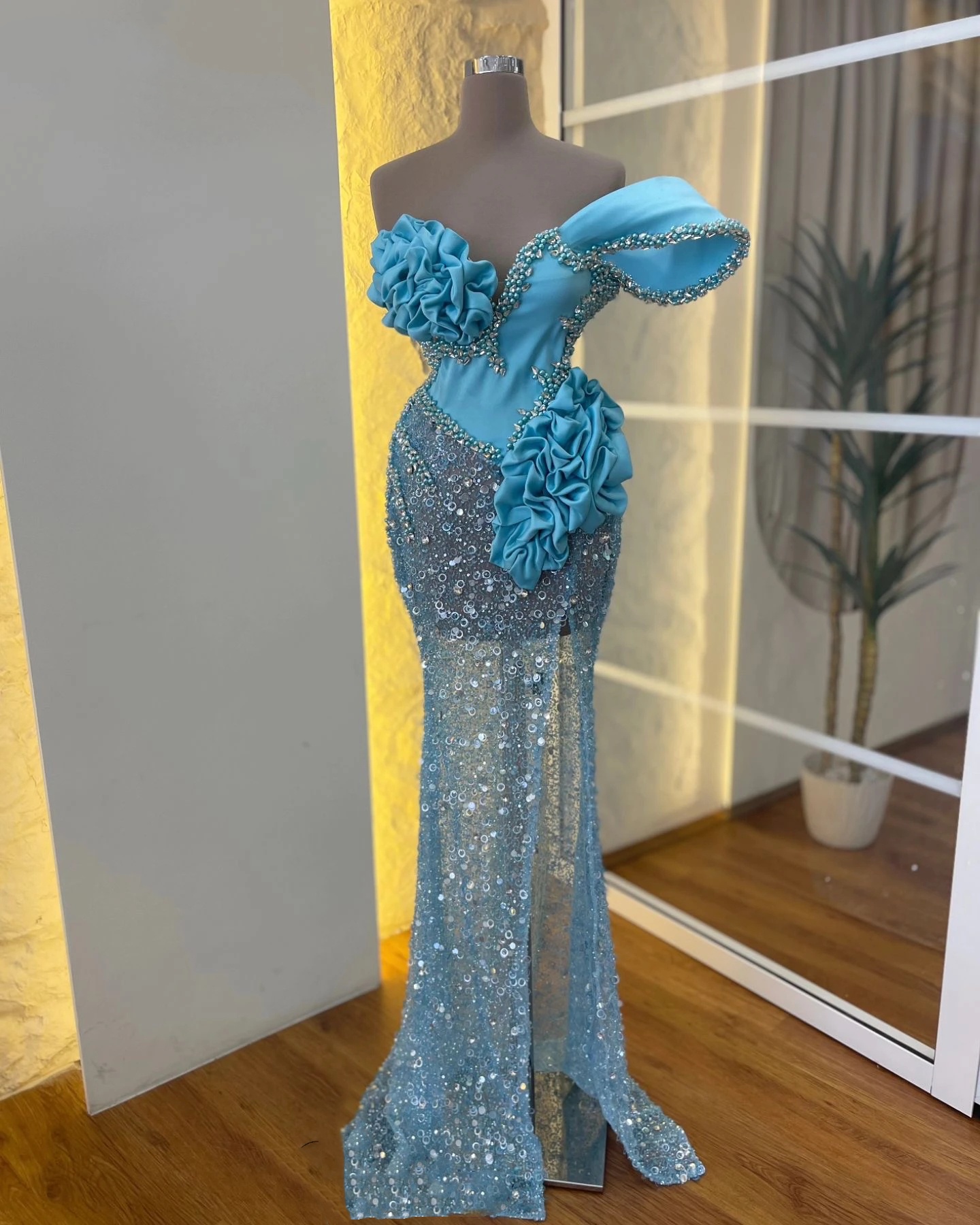 Sexy One Shoulder Beaded Mermaid Evening Gown Sleeveless Ruffles Sequined Prom Dress Illusion Side Slit Party Gown Customized