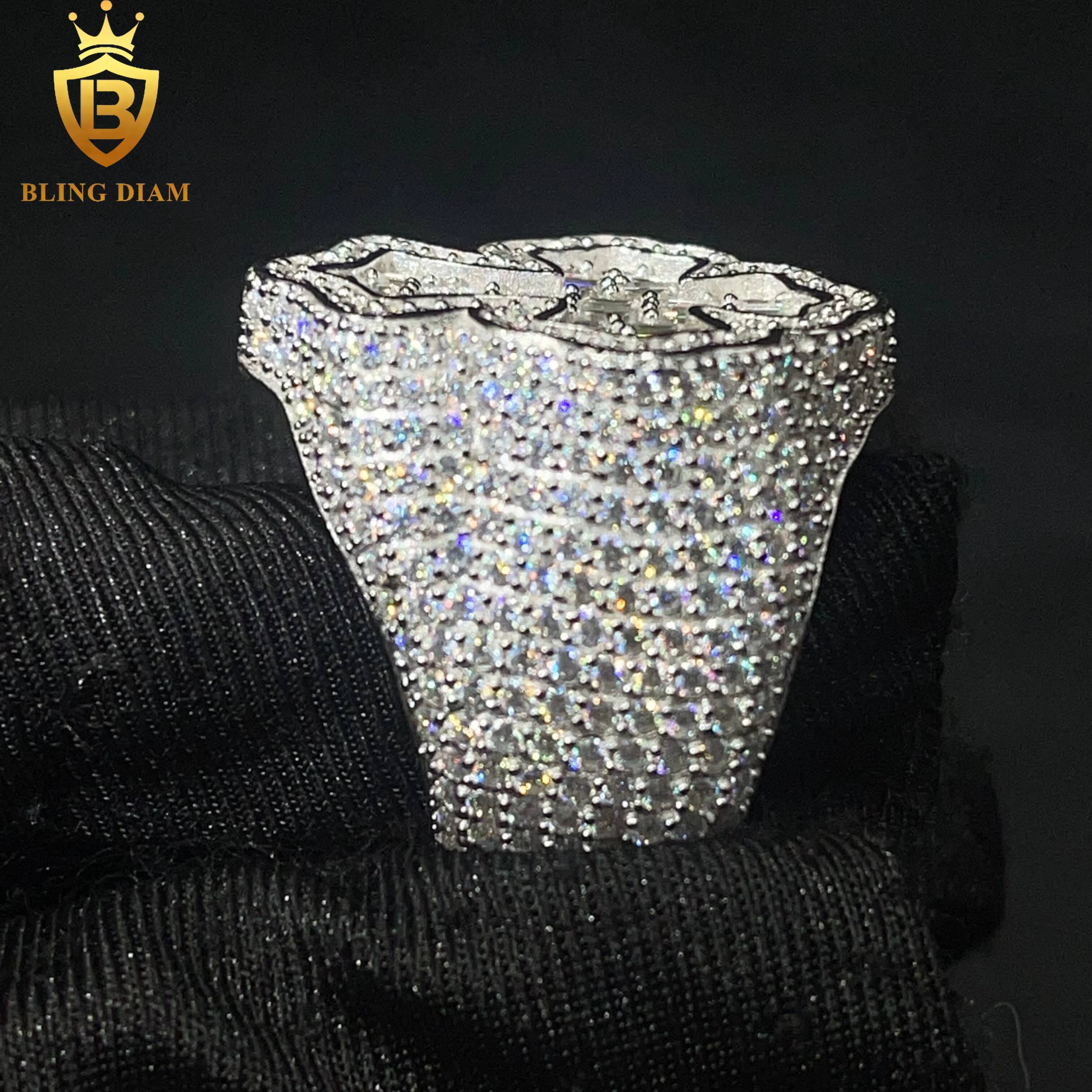 Hot Sale Hip Hop Jewelry Ring 925 Silver Ice Out VVS Moissanite Fully Diamond Mens Cross Rings