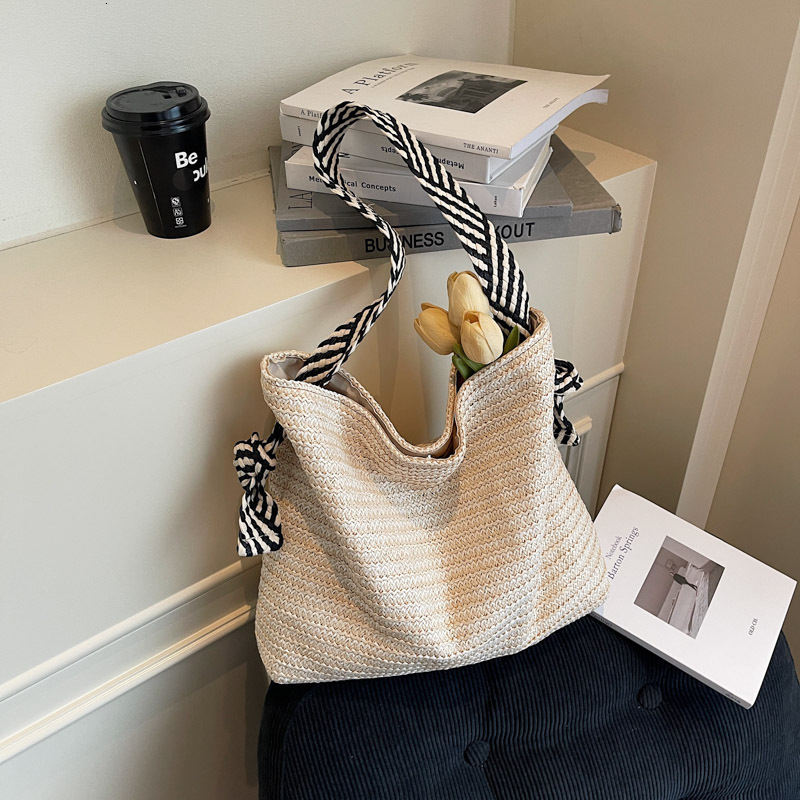 Beach Vacation Women's Colorful Woven Bag Free Shipping Designer Luxury New Large Capacity Casual Commuter Shoulder Tote Bag Leisure Shopping Han