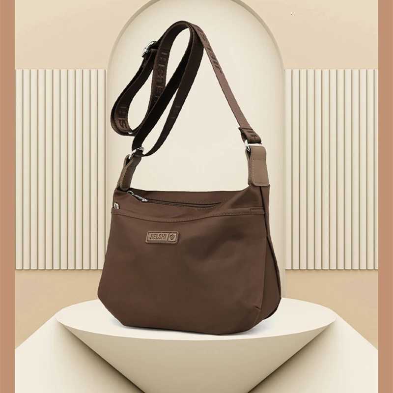 2024 New Versatile Oxford Cloth Crossbody Womens Bag - Stylish Durable High Capacity Waterproof Single-Shoulder Bag Y250819