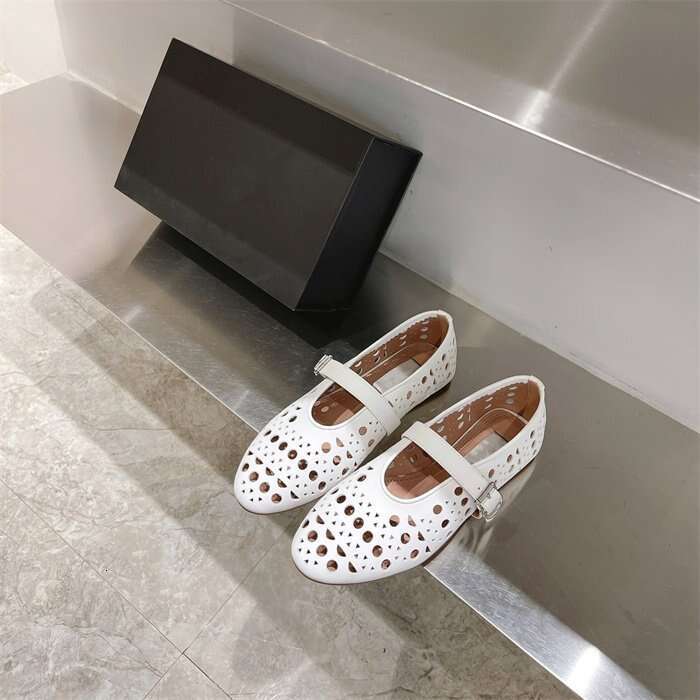 Round Toe Strap Flat Ballet Fashion Casual Single Shoes 2025 Summer New Hollow Breathable