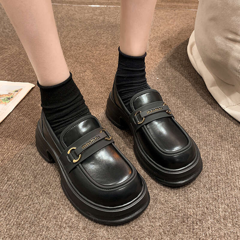 Thick-Soled Loafers for Women Slip-On 2023 Spring New British Style Platform Sole Small Leather Round Toe Mid-Heel Single Shoes