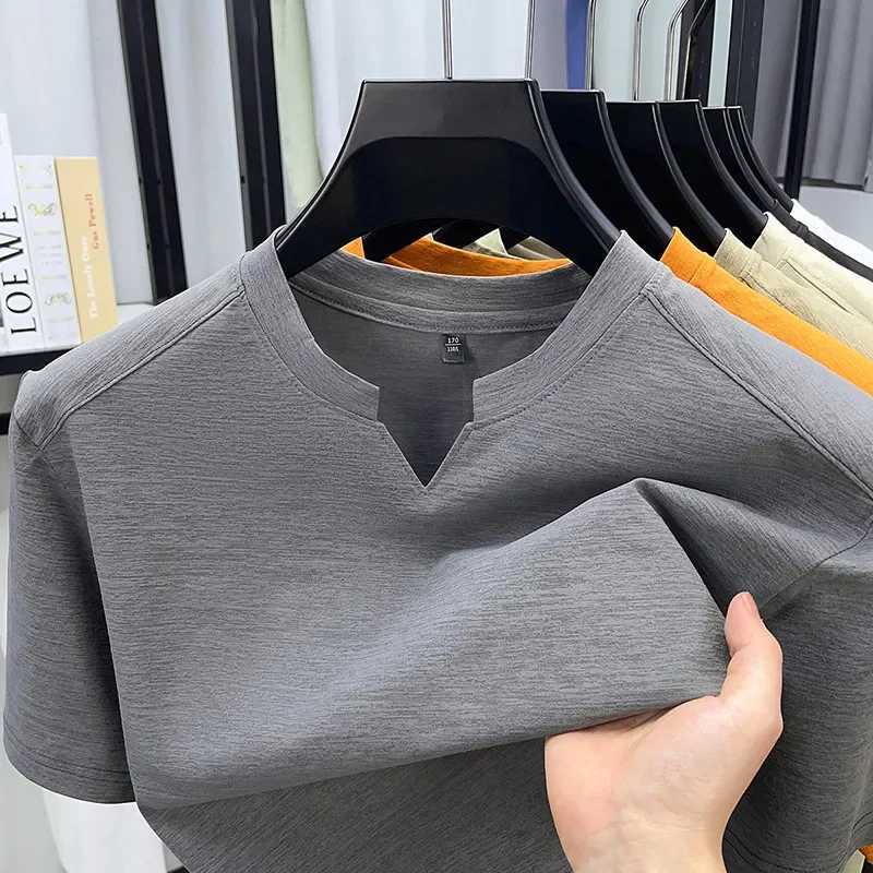 Korean Mens Casual and Fashionable Small V-neck Solid Color Short Sleeved T-shirt Comfortable Summer Versatile Top Y2508191