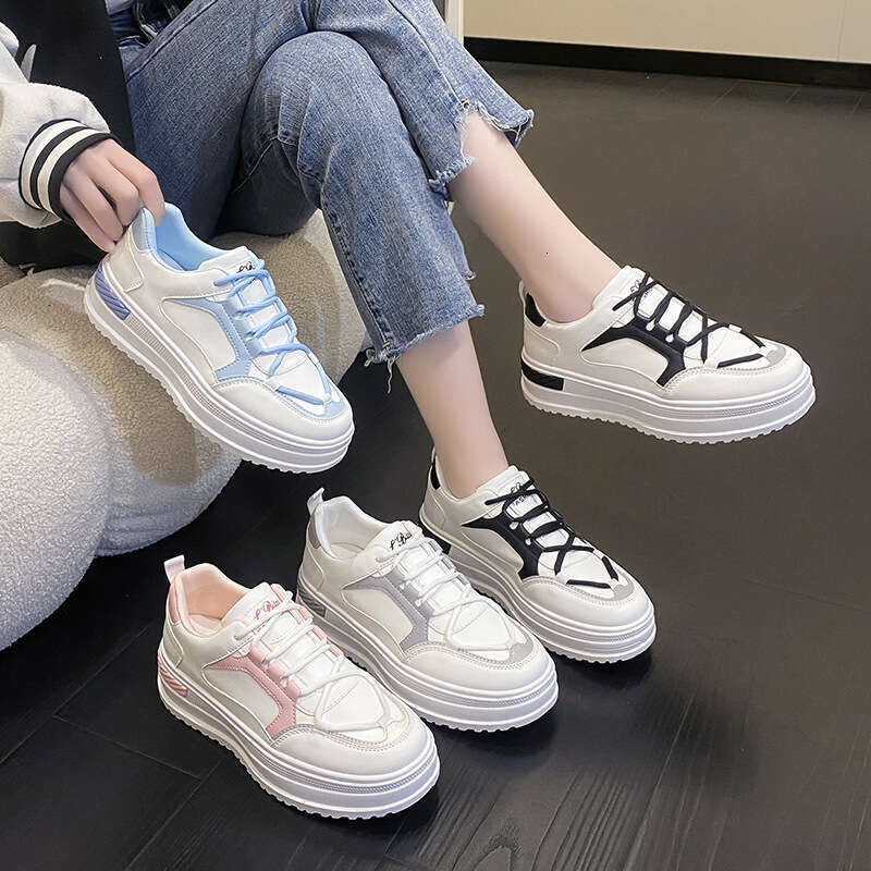 2023 Spring New Korean Style Versatile Fashionable Round Toe Platform Casual Sneakers for Women