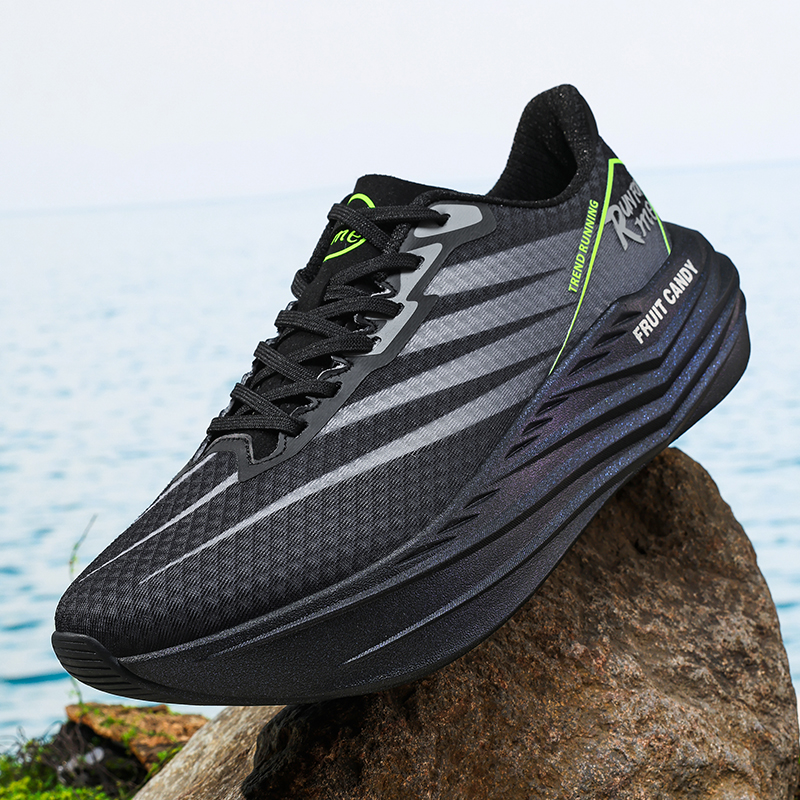new free shipping designer Shoes outdoor trainer Running shoes Blade bottom shock absorption lightweight classic sport shoes for men and woman green