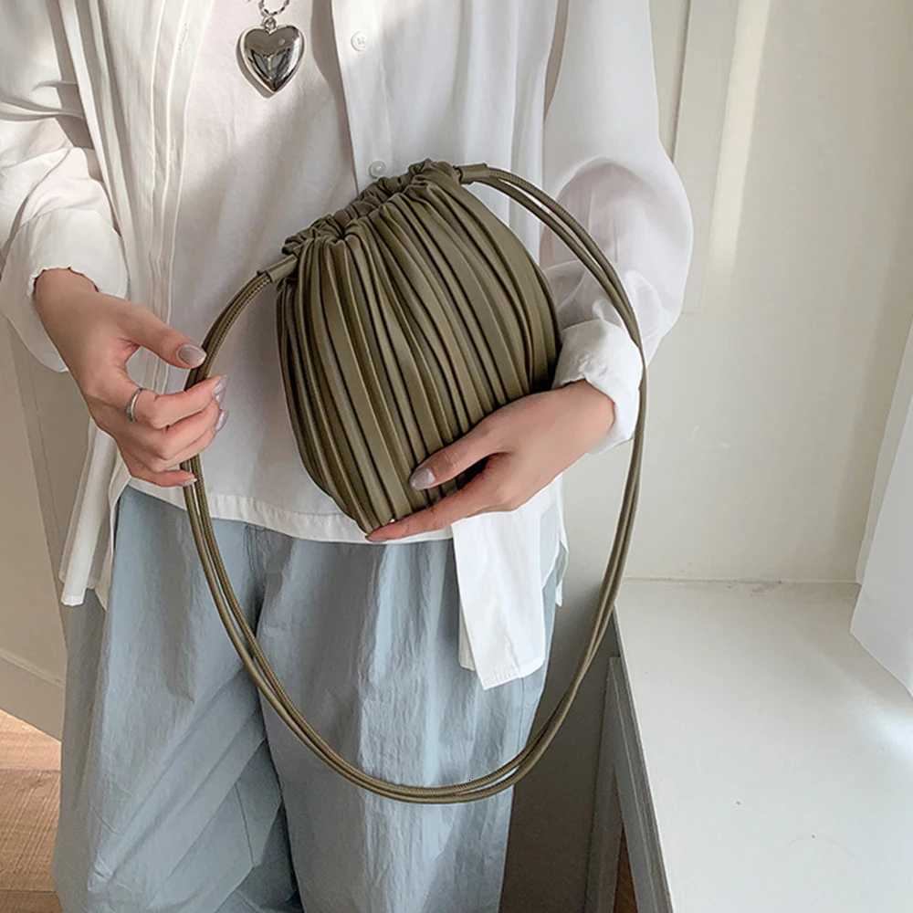 Summer Fashion New Crossbody Bag Womens PU Single Shoulder Mini Bag Versatile Pleated Casual Small Square Bag Ruched NEW Y250819