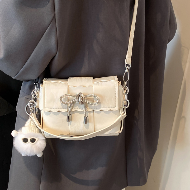 2025 Autumn New Fashion Bow Weaving Women's Crossbody Bag Simple Texture Small Square Bag Women's Crossbody Bag Designer Bag Women's Sh