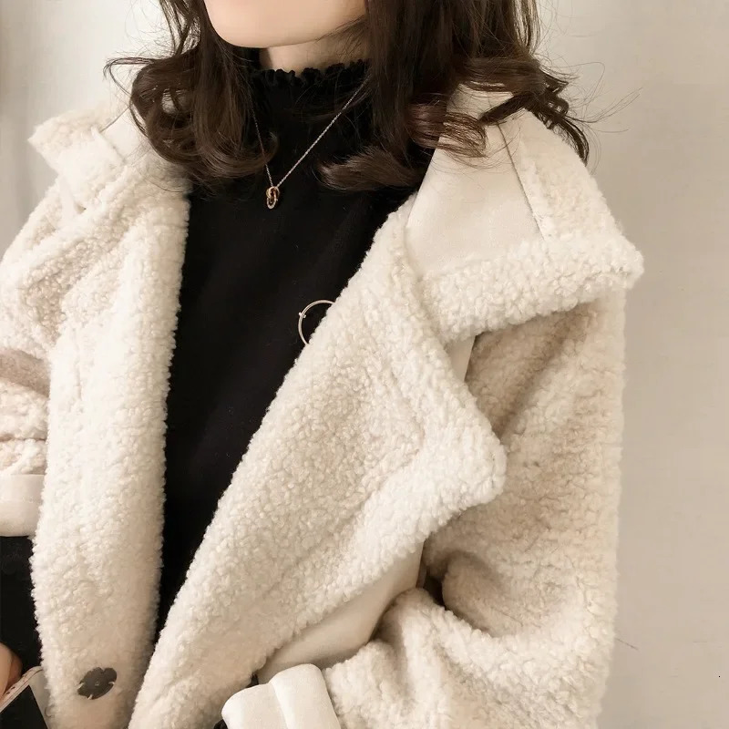 Lambwool Spliced Singlebreasted Lapel Jacket Autumn and Winter Korean Version of Loose Longsleeved Women 250819