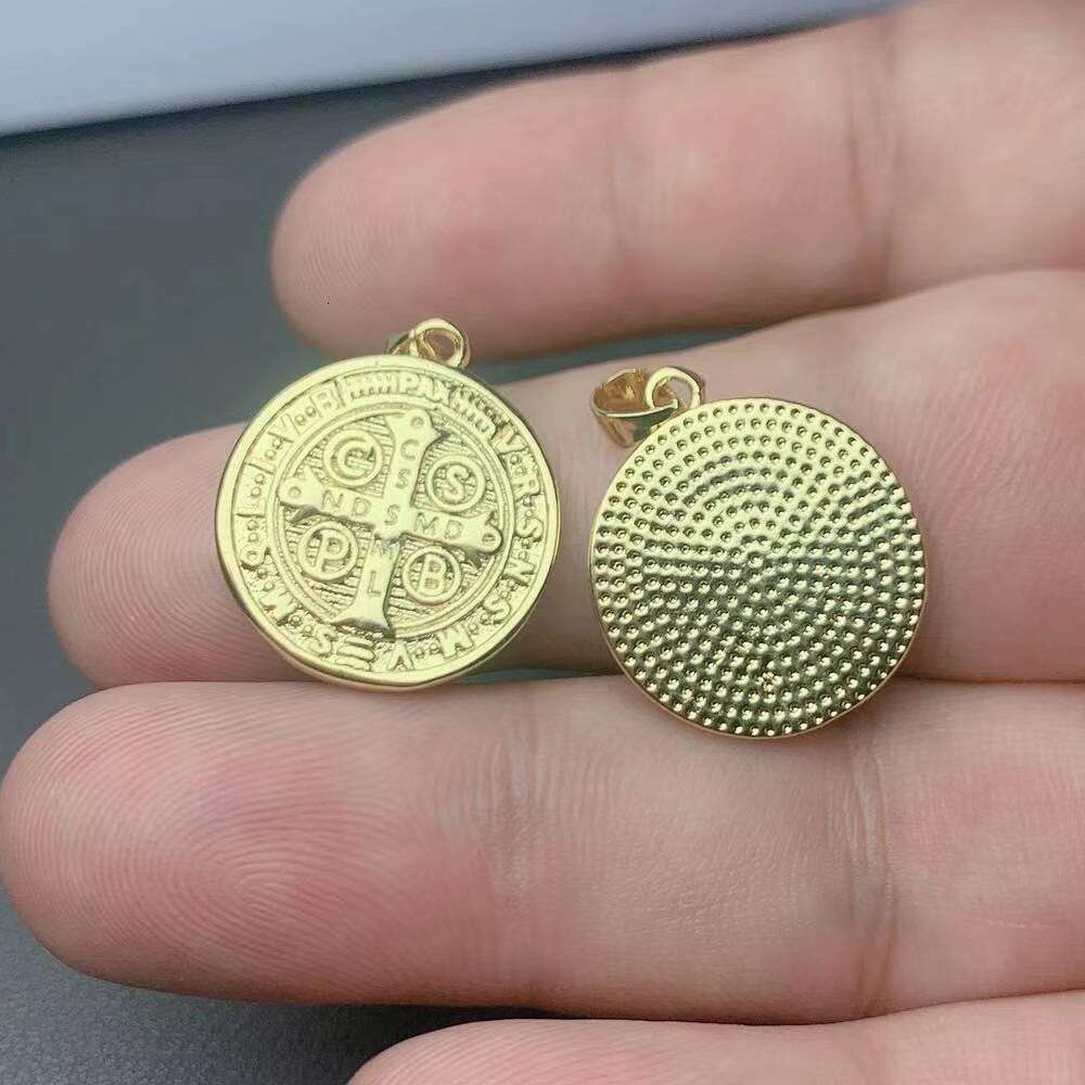 Minimalist Natural Shell Virgin Mary Pendant White Mother-of-Pearl Necklace DIY Jewelry Accessories Making