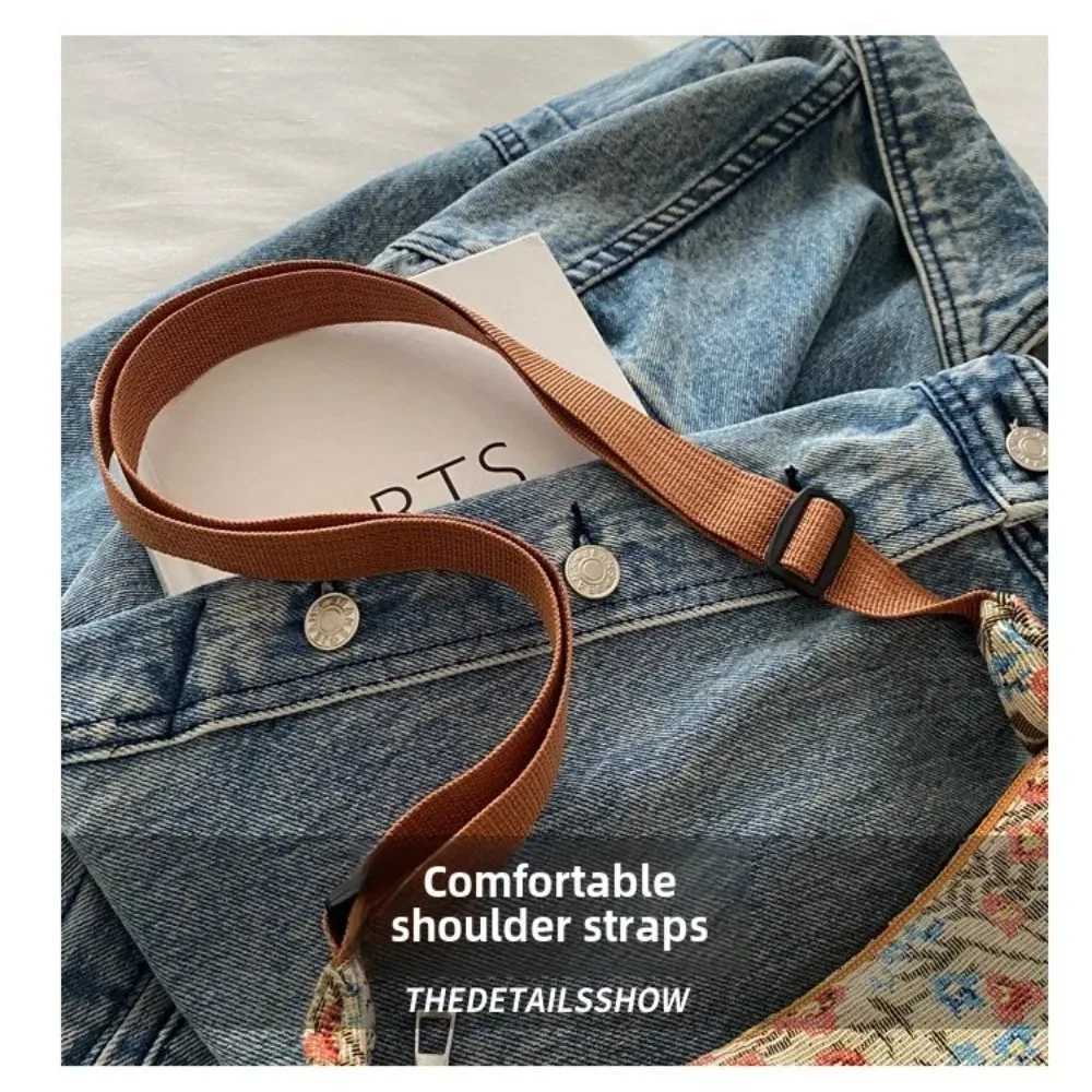 Vintage Half Moon Shape Women Lady Messenger Bag Versatile Literary Prints Cloth Texture Temperament Crossbody Shoulder Bag Y250819