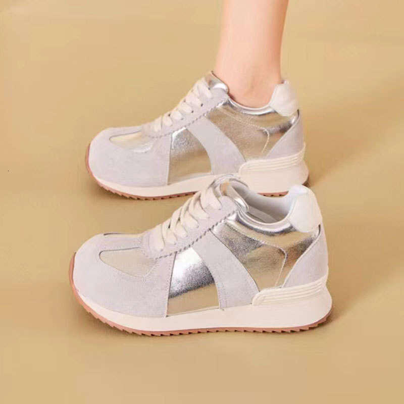 2025 Spring New Mickey Head Waffle for Women Comfortable Casual German Training Shoes Fashionable Stylish Height Increasing 7cm