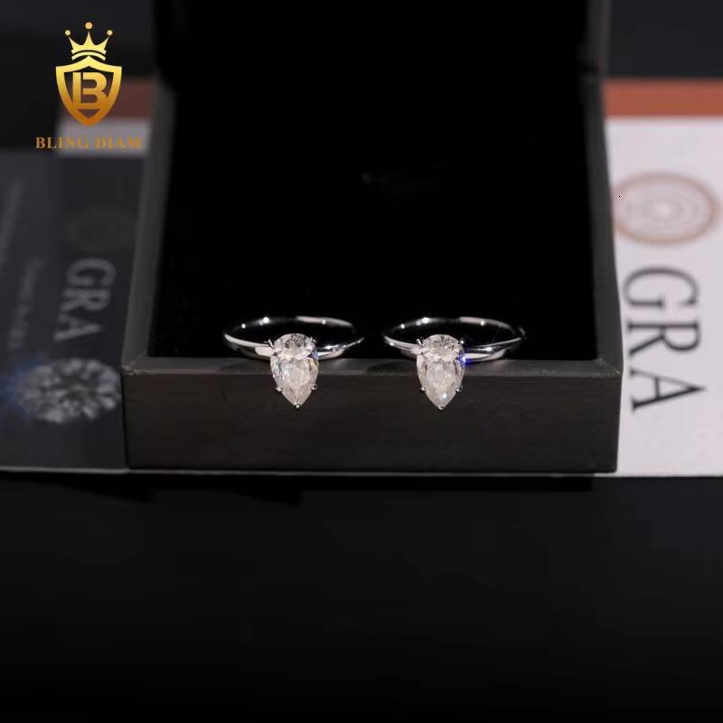 Hot Sale Iced Out Fine Jewellery Moissanite Ring Engagement Main Stone Pear-Shaped Cut Sterling Silver S925 Luxury Rings