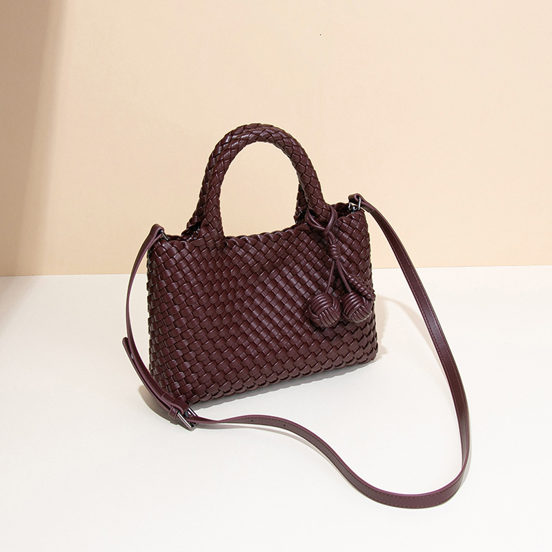 Free Shipping Designer Premium Texture Hand Woven Bag New Fashionable Women's Casual Handbag Luxurious Rainbow Single Shoulder Armpit Bag