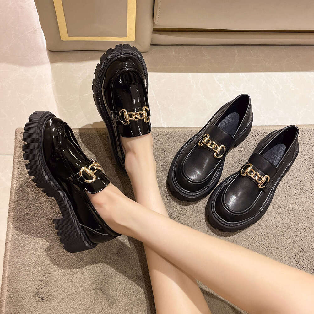 35-42 Large Size Fashion Chunky Heel Metal Designer Buckle Women's Loafers Solid Color British Style Round Toe Single Shoes