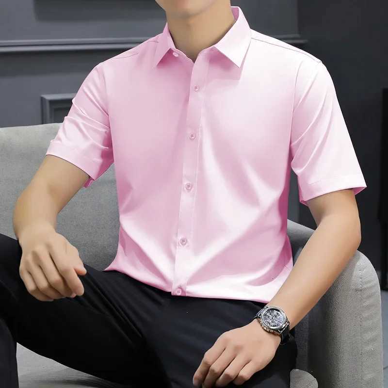 New Mens Business Casual Solid Color Short Sleeved Shirt for Summer Fashion No Ironing Comfortable and Versatile Top Y250819